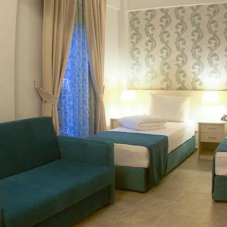 Blue Marin فندق بيتيس