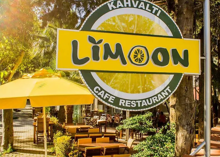 Отель Blue Marin 3*