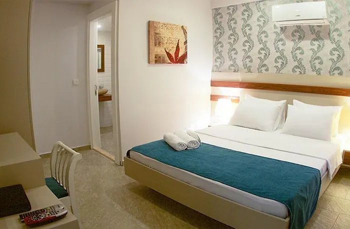 Отель Blue Marin