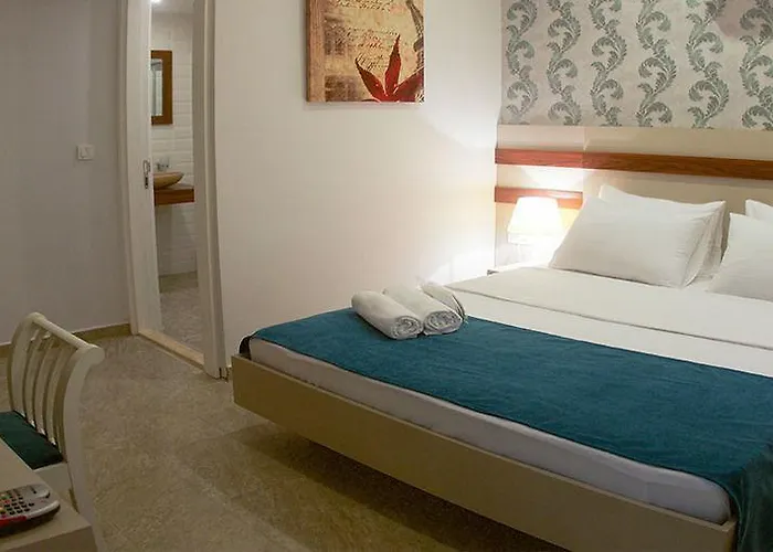 Отель Blue Marin