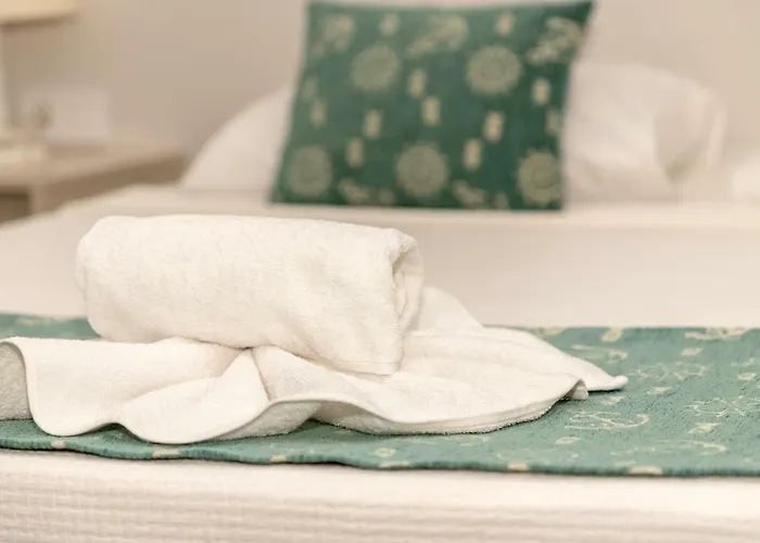 Blue Marin Отель Битез