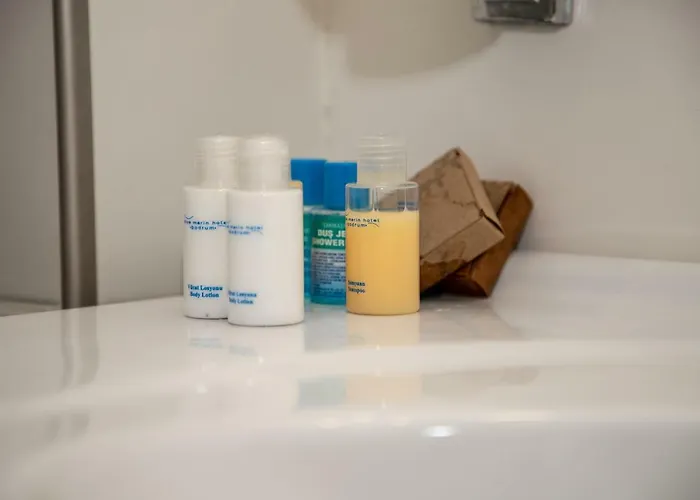 Blue Marin Отель Битез